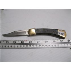 BUCK KNIFE W SHEATH