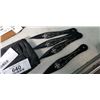 Image 2 : 4 NEW THROWING KNIVES