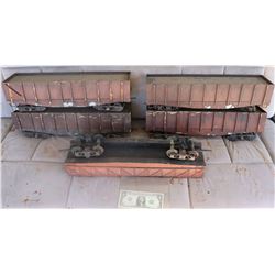 ZZ-CLEARANCE TRAINS CATTLE CARS ANTIQUE FILMING MINIATURE OT OF 5