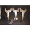 Image 1 : SNOW WHITE AND THE HUNTSMAN KNIGHT ARMOR CREST LOT 4