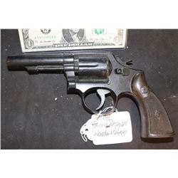 WONDER WOMAN 1984 PEDRO PASQUAL SCREEN USED STUNT GUN