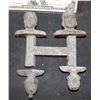 Image 8 : ZZ-CLEARANCE ANTIQUE FILMING MINIATURE HUGE HORDE OF FIGURINES AND CLOTHING