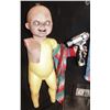 Image 8 : CULT OF CHUCKY ONE ARM PRODUCTION MADE STAND IN DOLL HOLDING STUNT DRILL