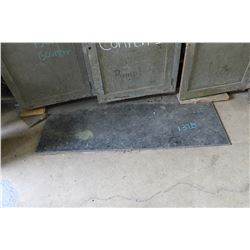 RUBBER MATT (5' LONG)