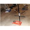 Image 1 : 2 TON FLOOR JACK