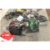 Image 1 : BATTERY CHARGER & HYDRAULIC JACK