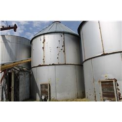 2 RING TANKER ON CONCRETE (CONVERTED TO GRAIN BINS)