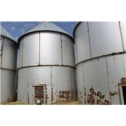 2 RING TANKER ON CONCRETE (CONVERTED TO GRAIN BINS)