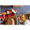 Image 1 : STRAW HATS, MEXICAN BLANKETS, & DISHES