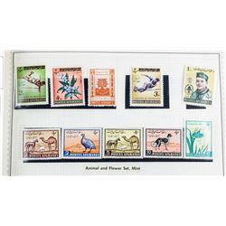 Estate 'Minkus' Album World Stamp Collection