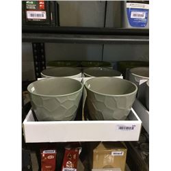 Round Pot Assorted Colors (7.5" x 7.5" x 6.5") Lot of 6