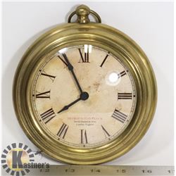 VINTAGE METROPOLITAN CLOCK