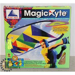 VINTAGE 1997 MAGIC KYTE BY PLAYHUT