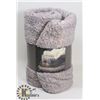Image 1 : NEW SWISS COLLECTION FAUX FUR THROWS ULTRA SOFT