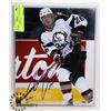 Image 1 : THOMAS VANEK  AUTOGRAPHED 8 X 10" PHOTO NO  COA