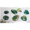 Image 1 : 7PCS OF GREEN GEMSTONE PENDANTS