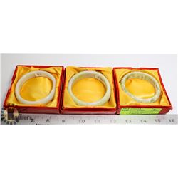 LOT OF 2 7" JADE BRACELETS & 7 3/8" JADE BRACELET