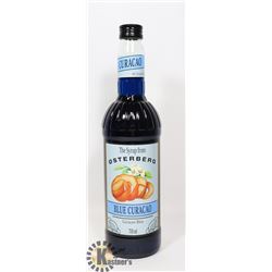 BOTTLE OF BLUE CURACAO SYRUP DRINK FLAVOURING