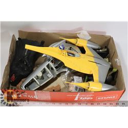 FLAT OF VINTAGE STAR WARS TOYS