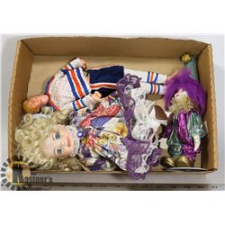 FLAT OF COLLECTIBLE DOLLS