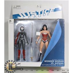JUSTICE LEAGUE WONDER WOMAN VERSUS KATANA ACTION
