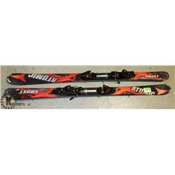 NOMAD SMOKE 164 ADULT SKIS