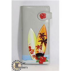 NEW SHAGWEAR WOMENS WALLET