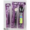 Image 1 : LOT OF 3 KIT MAKEUP BRUSHES