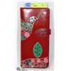 Image 1 : FLORAL DESIGN WALLET BY SHAG WEAR CANADA