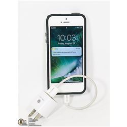 IPHONE 4 (UNLOCKED - EXCELLENT CONDITION)