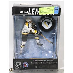 MCFARLANE DELUXE MARIO LEMIEUX WITH PUCK