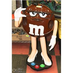 40" M&M'S BROWN FOXY MS. M&M'S STORE DISPLAY ??..