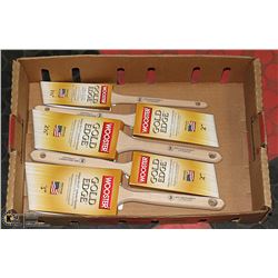 FLAT WITH COMPLETE SET OF NEW WOOSTERS