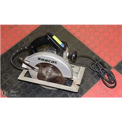 BLACK & DECKER 7-1/4" CIRCULAR SAW