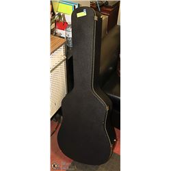 GUITAR CASE (MADE IN CANADA)