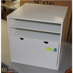 WHITE CRAFT SQUARE FURNITURE WITH 2 PLASTIC SMALL