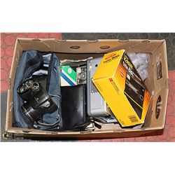 BOX OF VINTAGE CAMERA EQUIPMENT