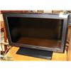 Image 1 : 26" SONY BRAVIA FLAT SCREEN TV W/ REMOTE