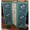 Image 1 : 3 FLORAL PANELS ROOM DIVIDER
