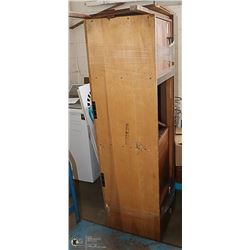 CART OF ESTATE MISC INCLUDES WOOD SIDEBOARD, CART