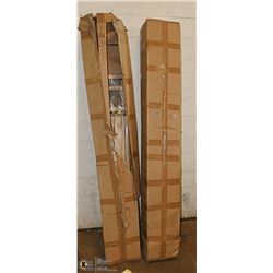 LOT OF 2 DISPLAY BASES