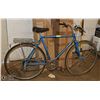 Image 1 : VINTAGE 10 SPEED ROAD / COMMUTER BIKE