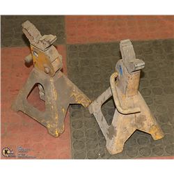 LOT OF 2 JACK STANDS