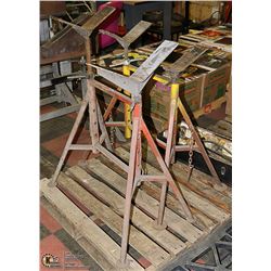 LOT OF 2 ASSORTED PIPE STANDS