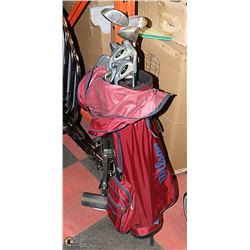 WILSON PRECISION BRAND GOLF CLUBS (11) WITH BAG