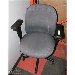 OFFICE CHAIR- FABRIC- ADJUSTABLE SWIVEL