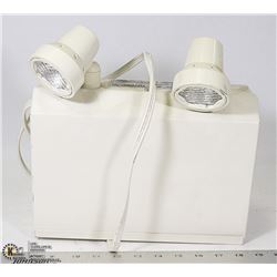 EMERGENCY LIGHT FIRE ESCAPE