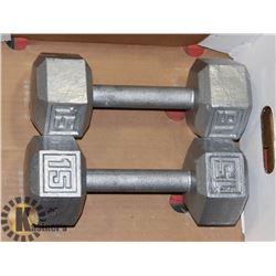 SET OF TWO 15LB WEIGHTS