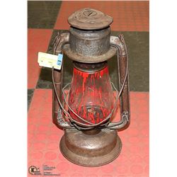 BARN YARD KEROSINE LANTERN