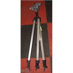 PORTABLE TRIPOD SPRINKLER